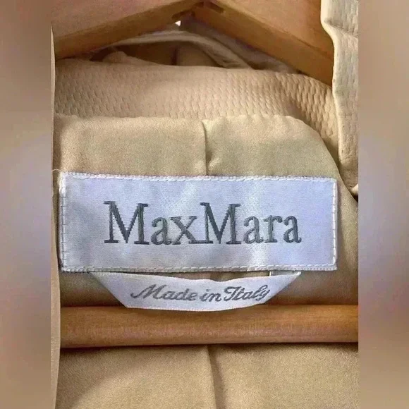 MaxMara leather jacket ruffle collar size 4